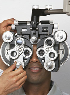 Man getting an eye exam at Bard Optical Rock Island